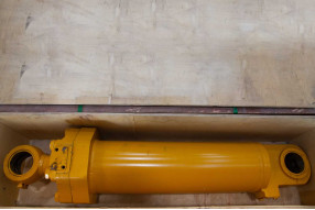 Гидроцилиндр ковша 10C0024/ZL50G.10.2